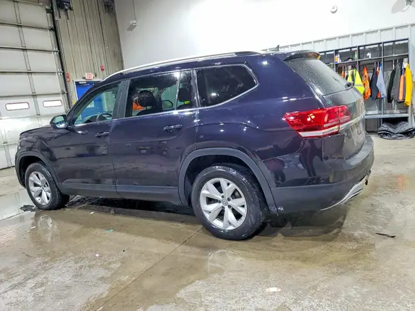 1V2KR2CA3JC574105 2018 VOLKSWAGEN ATLAS - Image 2