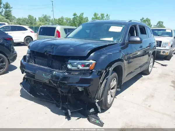 1V2KR2CA4JC519792 2018 VOLKSWAGEN ATLAS - Image 2