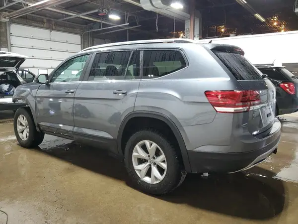 1V2KR2CA4JC572461 2018 VOLKSWAGEN ATLAS - Image 2