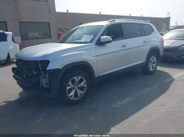 1V2KR2CA4JC574338 2018 VOLKSWAGEN ATLAS - Image 2