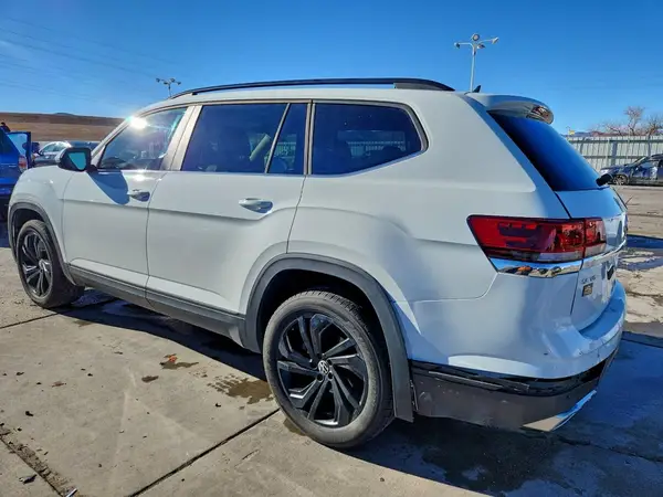 1V2KR2CA4NC552877 2022 VOLKSWAGEN ATLAS - Image 2