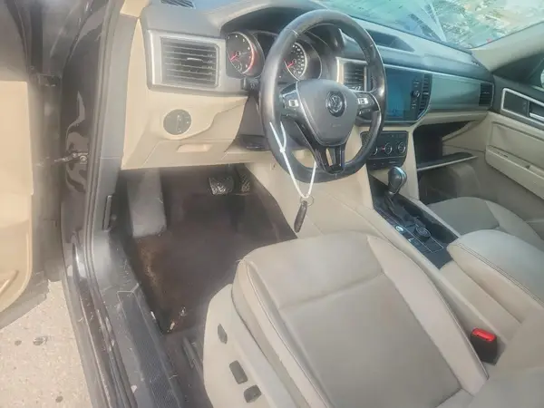1V2KR2CA5JC518828 2018 VOLKSWAGEN ATLAS - Image 8