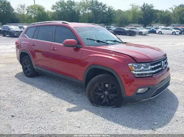 1V2KR2CA5JC531045 2018 VOLKSWAGEN ATLAS - Image 1