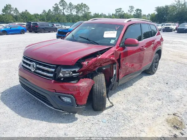 1V2KR2CA5JC531045 2018 VOLKSWAGEN ATLAS - Image 2
