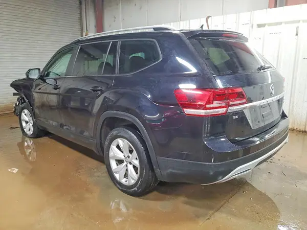 1V2KR2CA5JC559668 2018 VOLKSWAGEN ATLAS - Image 2