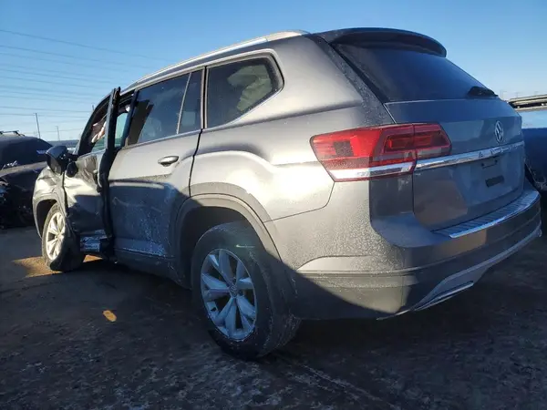 1V2KR2CA7JC507149 2018 VOLKSWAGEN ATLAS - Image 2