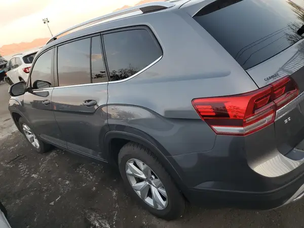 1V2KR2CA7JC538403 2018 VOLKSWAGEN ATLAS - Image 2