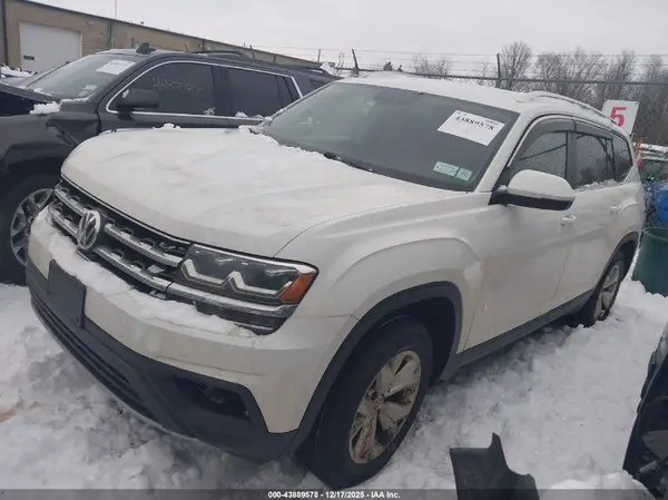 1V2KR2CA7JC569361 2018 VOLKSWAGEN ATLAS - Image 2