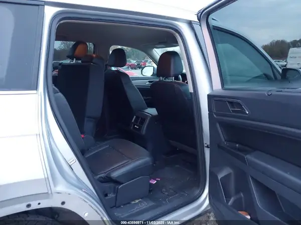 1V2KR2CA7JC571014 2018 VOLKSWAGEN ATLAS - Image 8
