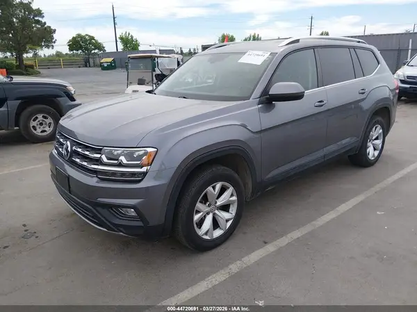 1V2KR2CA7JC587830 2018 VOLKSWAGEN ATLAS - Image 2