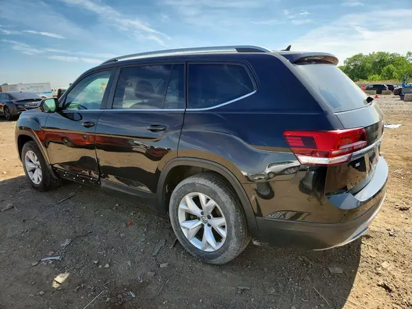 1V2KR2CA8JC505832 2018 VOLKSWAGEN ATLAS - Image 2