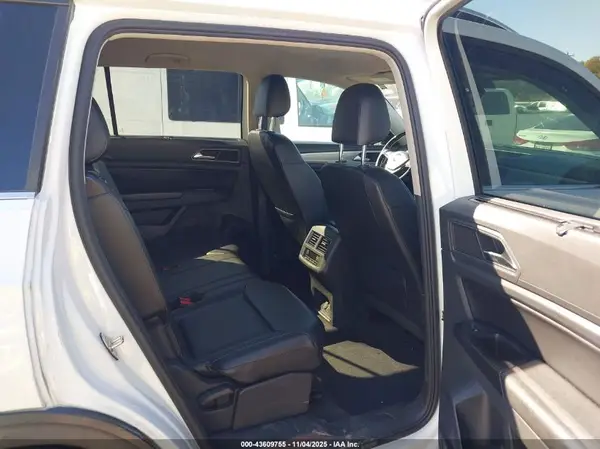 1V2KR2CA8JC571071 2018 VOLKSWAGEN ATLAS - Image 8