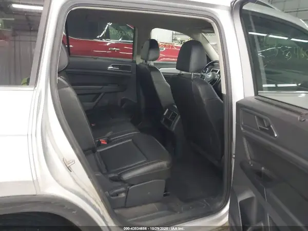 1V2KR2CA8JC573127 2018 VOLKSWAGEN ATLAS - Image 8