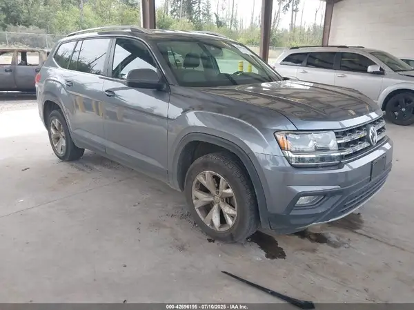 1V2KR2CA8JC576934 2018 VOLKSWAGEN ATLAS - Image 1