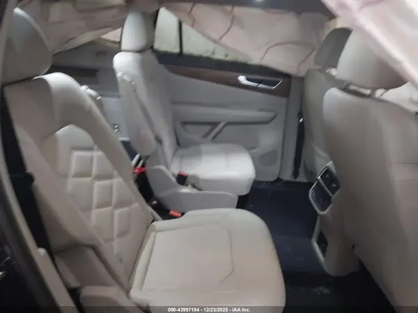 1V2KR2CA8SC517416 2025 VOLKSWAGEN ATLAS - Image 8