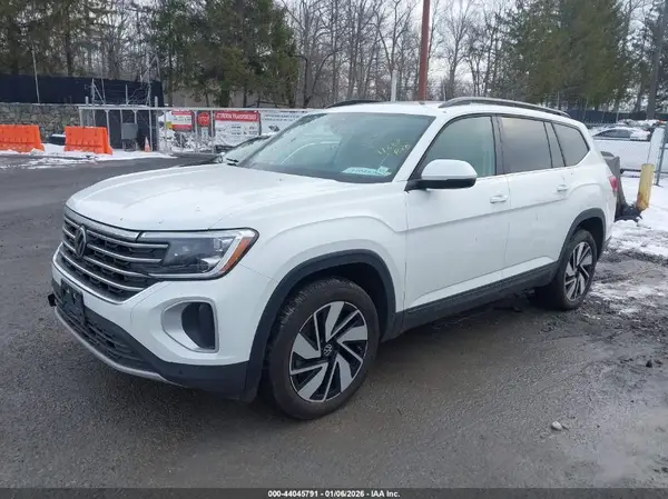 1V2KR2CA8SC568740 2025 VOLKSWAGEN ATLAS - Image 2