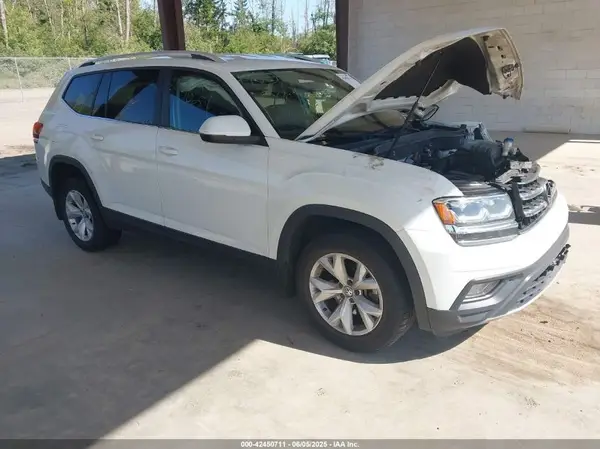 1V2KR2CA9JC505919 2018 VOLKSWAGEN ATLAS - Image 1