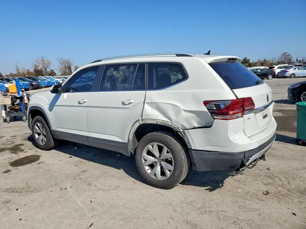 1V2KR2CA9JC530142 2018 VOLKSWAGEN ATLAS - Image 2