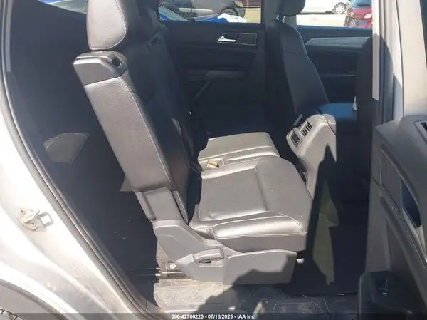 1V2KR2CA9JC554327 2018 VOLKSWAGEN ATLAS - Image 8