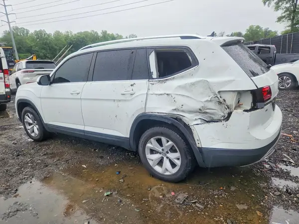 1V2KR2CAXJC562470 2018 VOLKSWAGEN ATLAS - Image 2