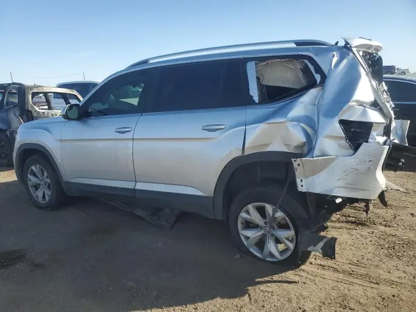 1V2KR2CAXJC568706 2018 VOLKSWAGEN ATLAS - Image 2