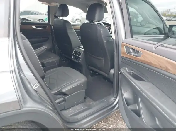 1V2KR2CAXSC553401 2025 VOLKSWAGEN ATLAS - Image 8