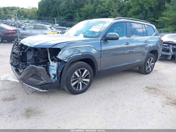 1V2LP2CA0PC550847 2023 VOLKSWAGEN ATLAS - Image 2