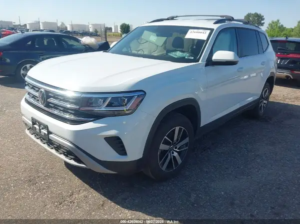 1V2LP2CA3NC553206 2022 VOLKSWAGEN ATLAS - Image 2