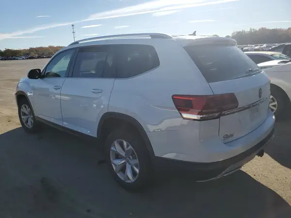1V2LR2CA0JC506784 2018 VOLKSWAGEN ATLAS - Image 2