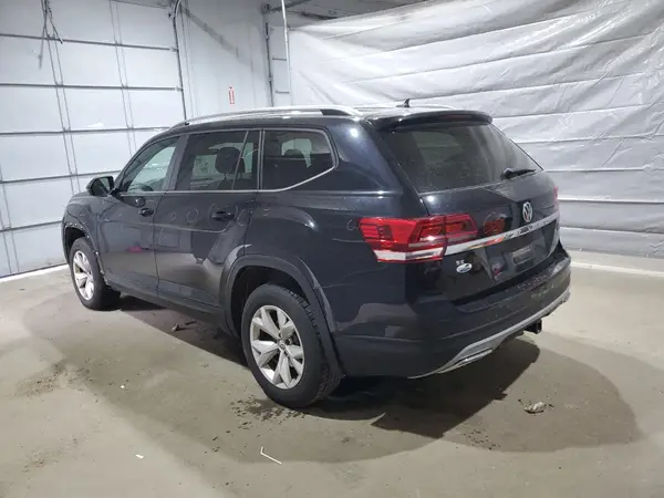 1V2LR2CA0JC507272 2018 VOLKSWAGEN ATLAS - Image 2