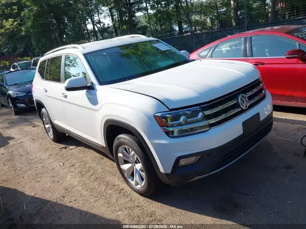 1V2LR2CA0JC520538 2018 VOLKSWAGEN ATLAS - Image 1
