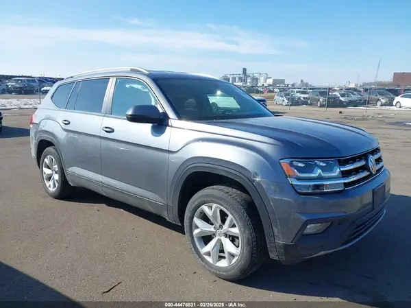 1V2LR2CA0JC526372 2018 VOLKSWAGEN ATLAS - Image 1