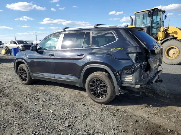 1V2LR2CA0JC586250 2018 VOLKSWAGEN ATLAS - Image 2