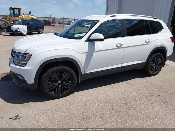 1V2LR2CA1JC502789 2018 VOLKSWAGEN ATLAS - Image 2