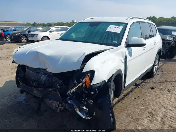 1V2LR2CA1JC519303 2018 VOLKSWAGEN ATLAS - Image 2
