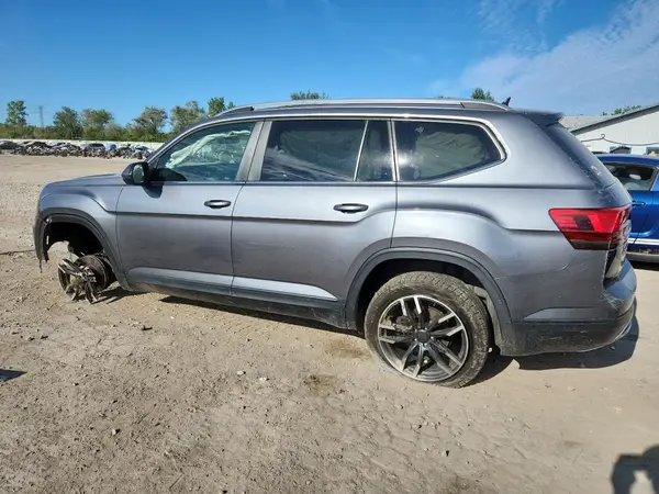 1V2LR2CA1JC524338 2018 VOLKSWAGEN ATLAS - Image 2