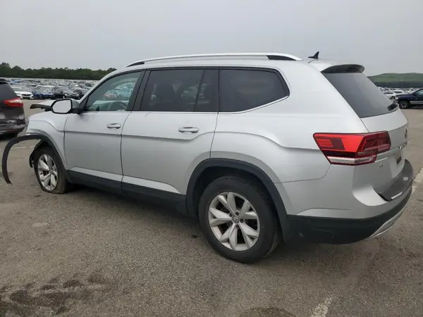 1V2LR2CA1JC540040 2018 VOLKSWAGEN ATLAS - Image 2