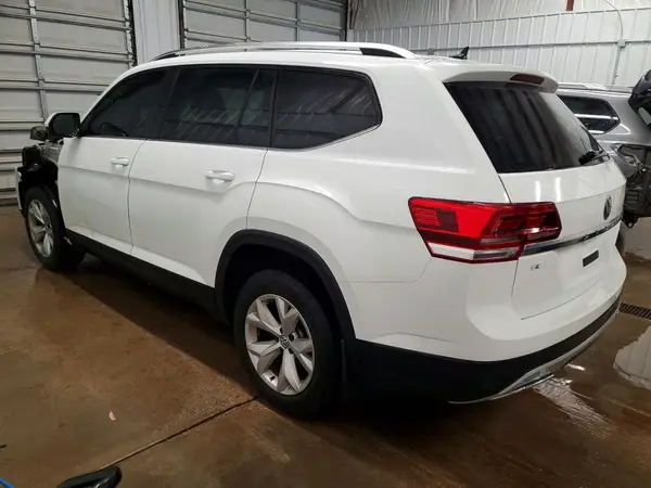 1V2LR2CA2JC523179 2018 VOLKSWAGEN ATLAS - Image 2