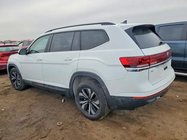 1V2LR2CA2RC557585 2024 VOLKSWAGEN ATLAS - Image 2