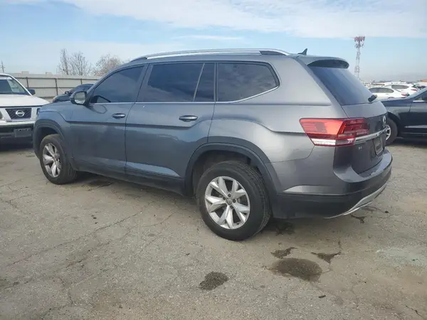 1V2LR2CA3JC540069 2018 VOLKSWAGEN ATLAS - Image 2