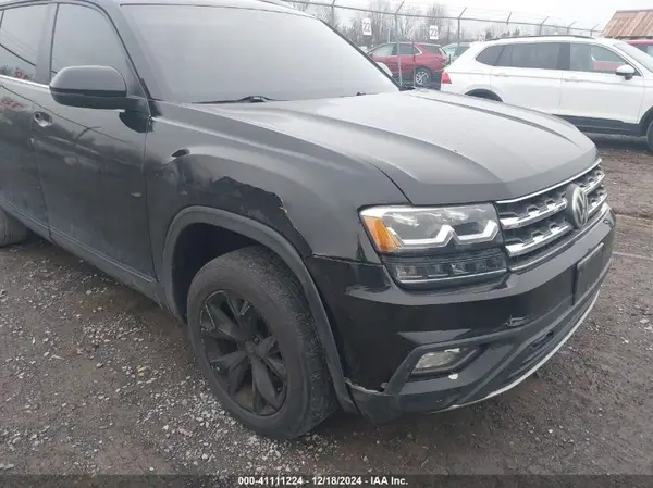 1V2LR2CA3JC543070 2018 VOLKSWAGEN ATLAS - Image 1