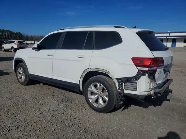 1V2LR2CA3KC611305 2019 VOLKSWAGEN ATLAS - Image 2