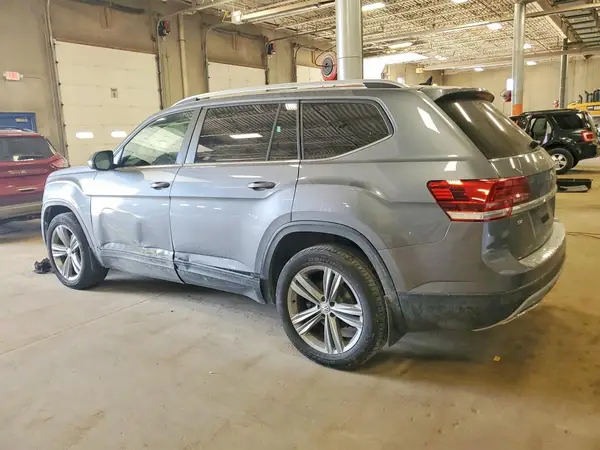 1V2LR2CA4JC516007 2018 VOLKSWAGEN ATLAS - Image 2