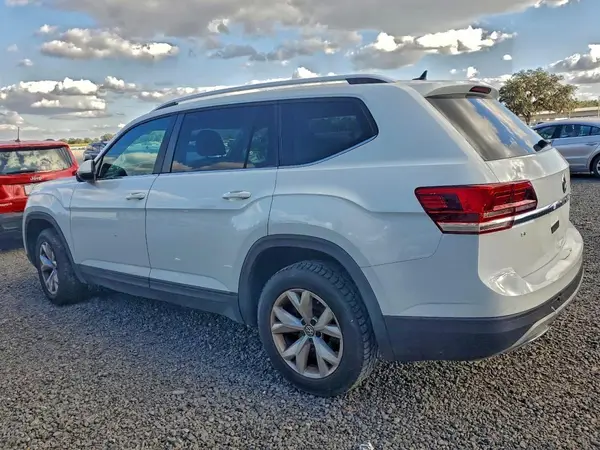 1V2LR2CA4JC519330 2018 VOLKSWAGEN ATLAS - Image 2