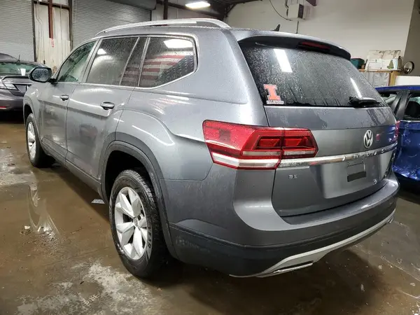 1V2LR2CA4JC519991 2018 VOLKSWAGEN ATLAS - Image 2
