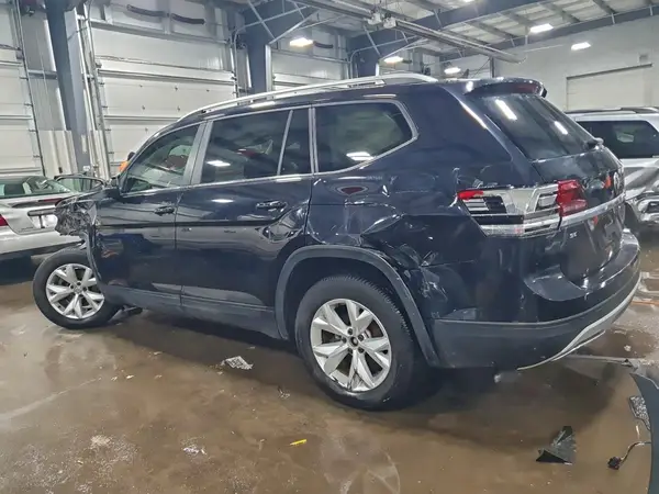 1V2LR2CA4JC537794 2018 VOLKSWAGEN ATLAS - Image 2