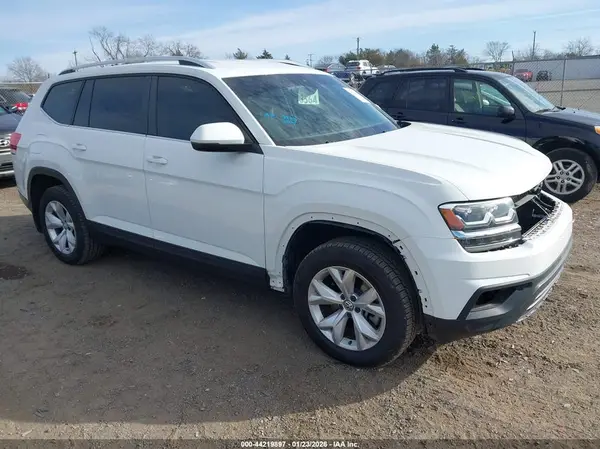 1V2LR2CA4JC588342 2018 VOLKSWAGEN ATLAS - Image 1