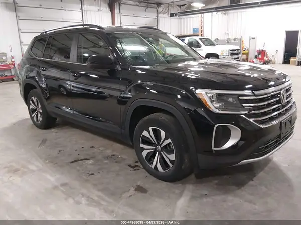 1V2LR2CA4SC526795 2025 VOLKSWAGEN ATLAS - Image 1