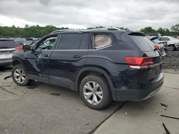 1V2LR2CA5JC540882 2018 VOLKSWAGEN ATLAS - Image 2
