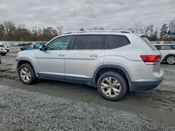 1V2LR2CA5JC551557 2018 VOLKSWAGEN ATLAS - Image 2